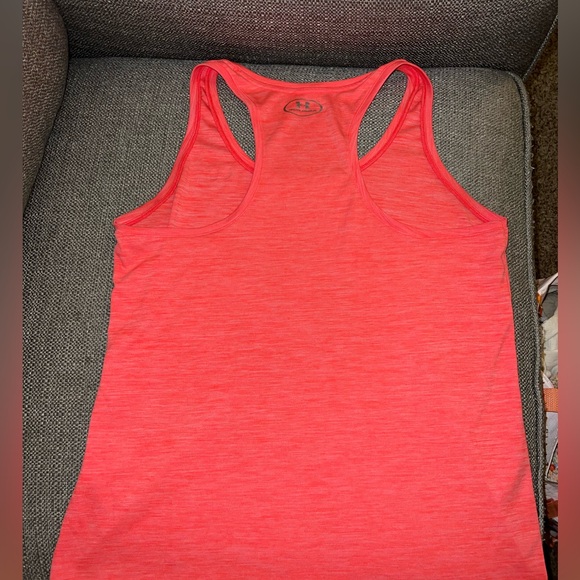 Workout shirt under armour - Picture 3 of 4